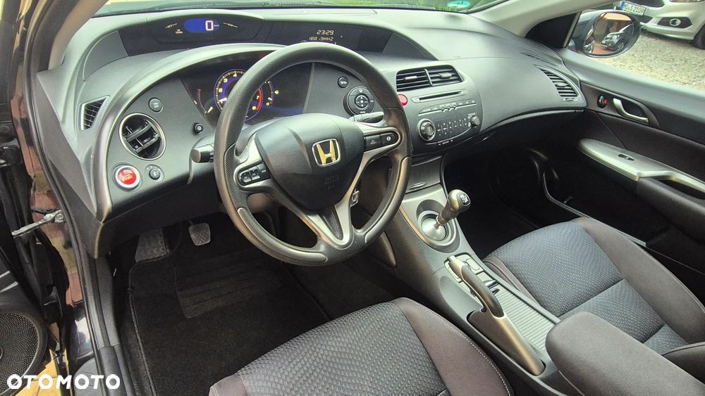 Honda Civic 1.4 i-VTEC Comfort Black Edition - 21