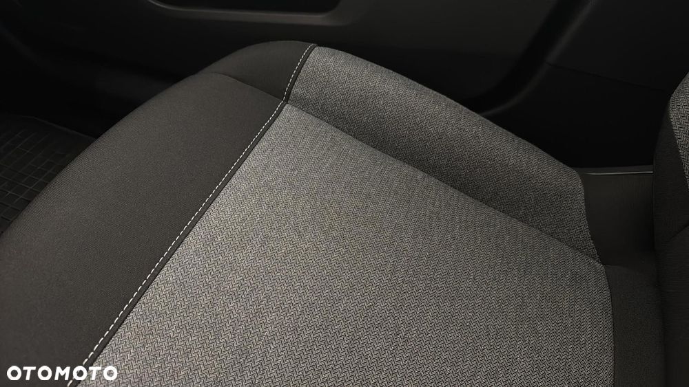 Citroën C4 1.2 PureTech Feel S&S - 22