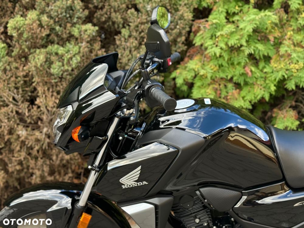 Honda CB - 27