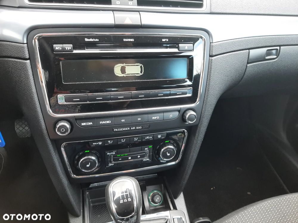 Skoda Superb 2.0 TDI Comfort - 8