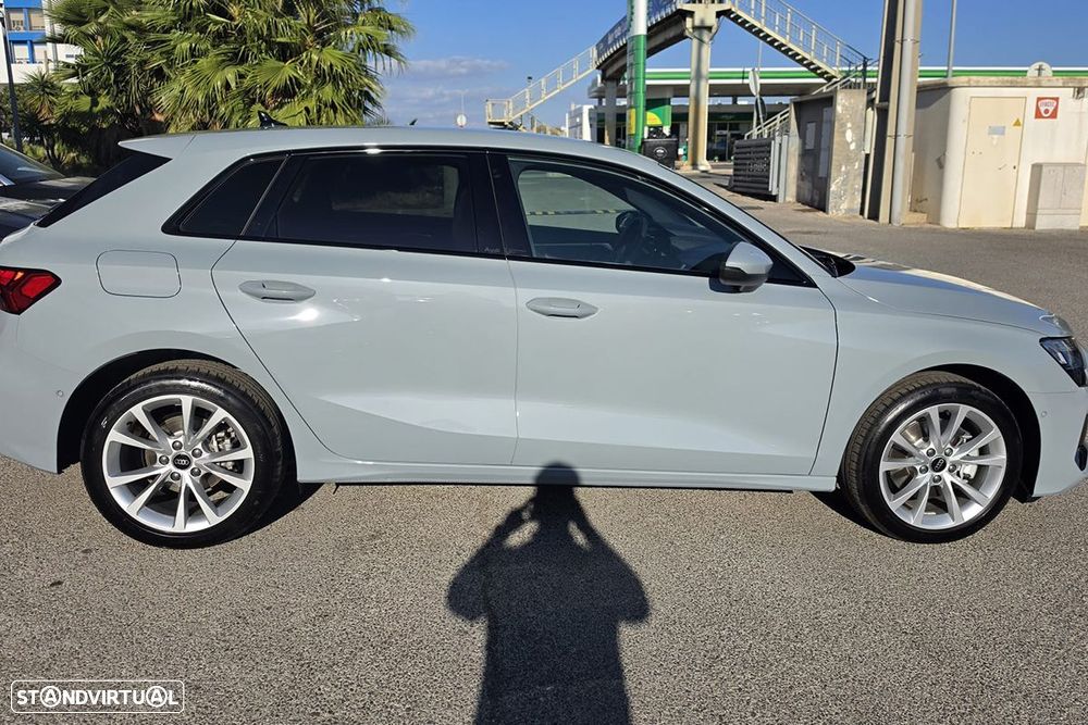 Audi A3 Sportback 40 TFSIe SE Business - 6