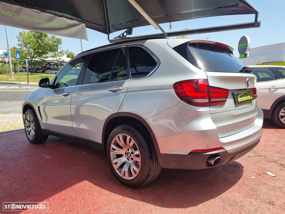 BMW X5 25 d sDrive Comfort 7L - 9
