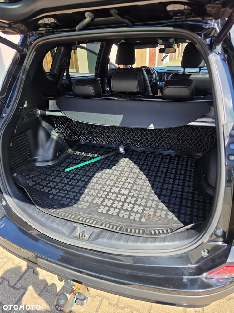 Toyota RAV4 2.0 D-4D Premium 4x2 - 3