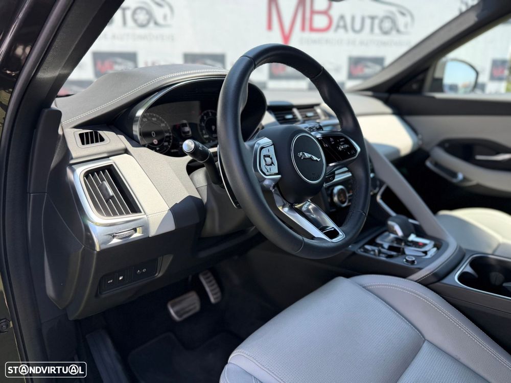 Jaguar E-Pace 1.5 P300e R-Dynamic HSE AWD Aut. - 27