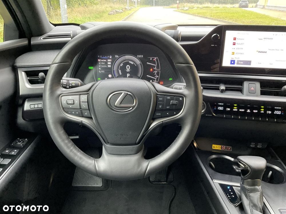 Lexus UX 250h GPF Business 2WD - 18