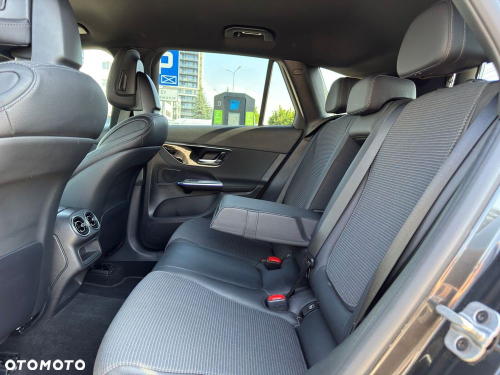 Mercedes-Benz GLC 200 d mHEV 4-Matic Avantgarde - 30