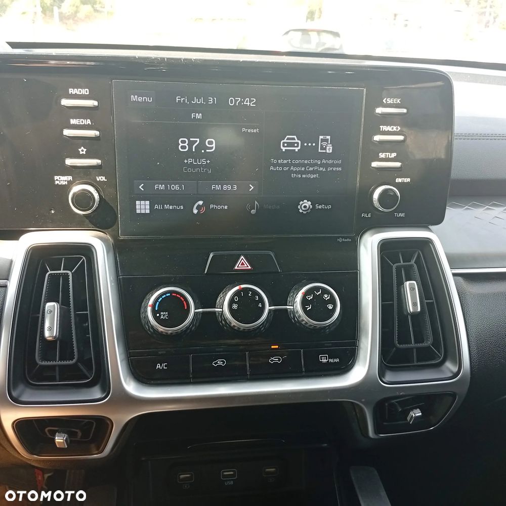 Kia Sorento - 11