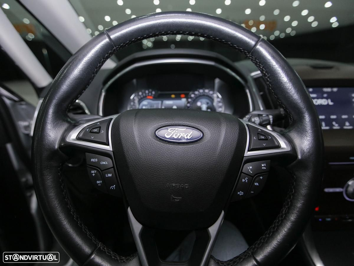 Ford S-Max 2.0 TDCi Titanium - 16