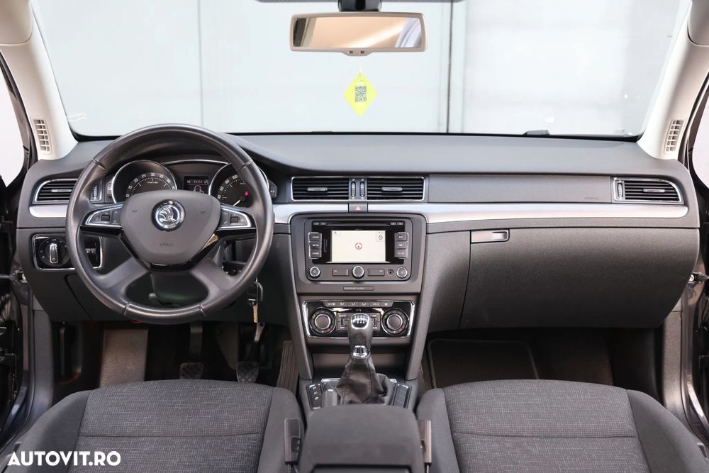 Skoda Superb - 14