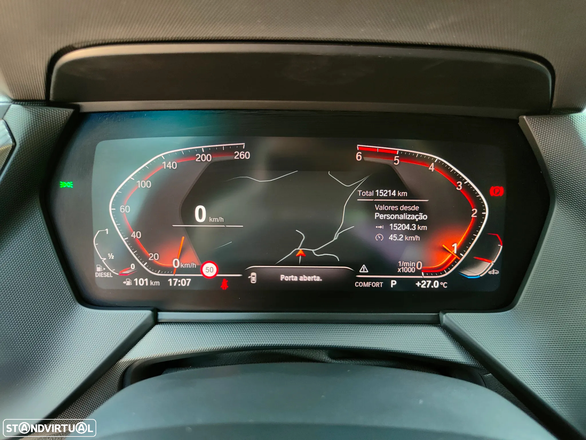 BMW 116 d Pack Desportivo M Auto - 9