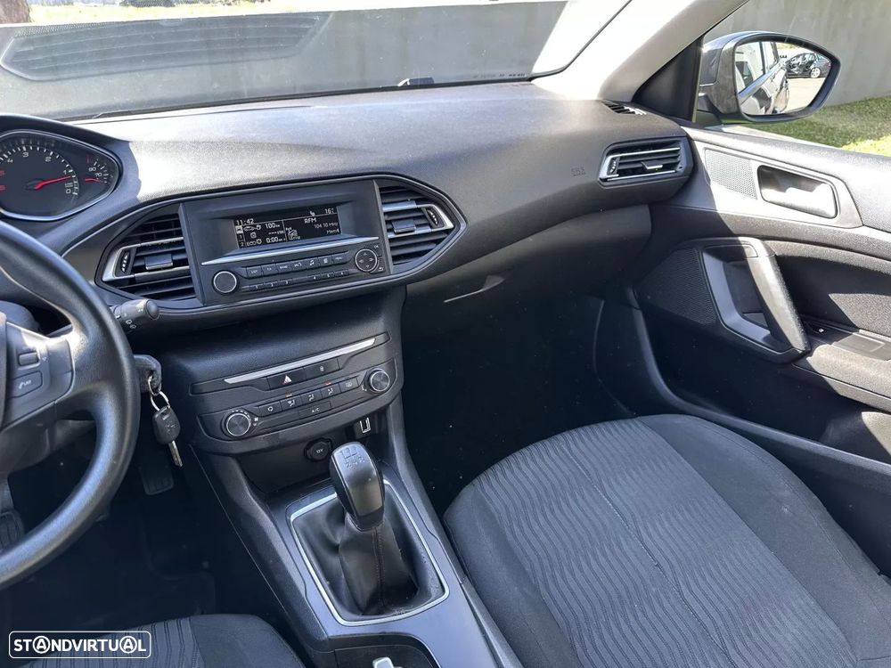 Peugeot 308 1.5 BlueHDi Style - 37