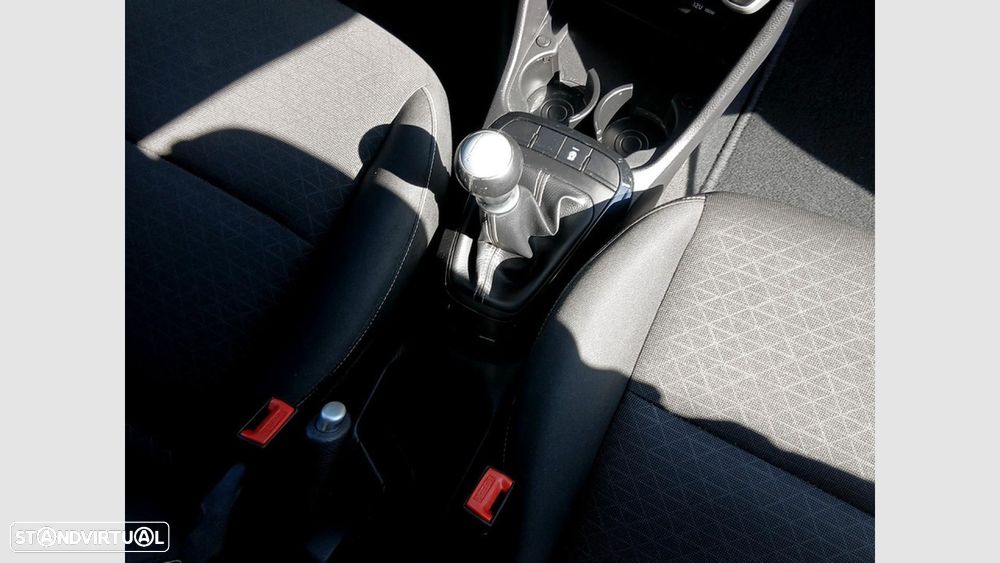Kia Picanto 1.0 CVVT Urban - 23
