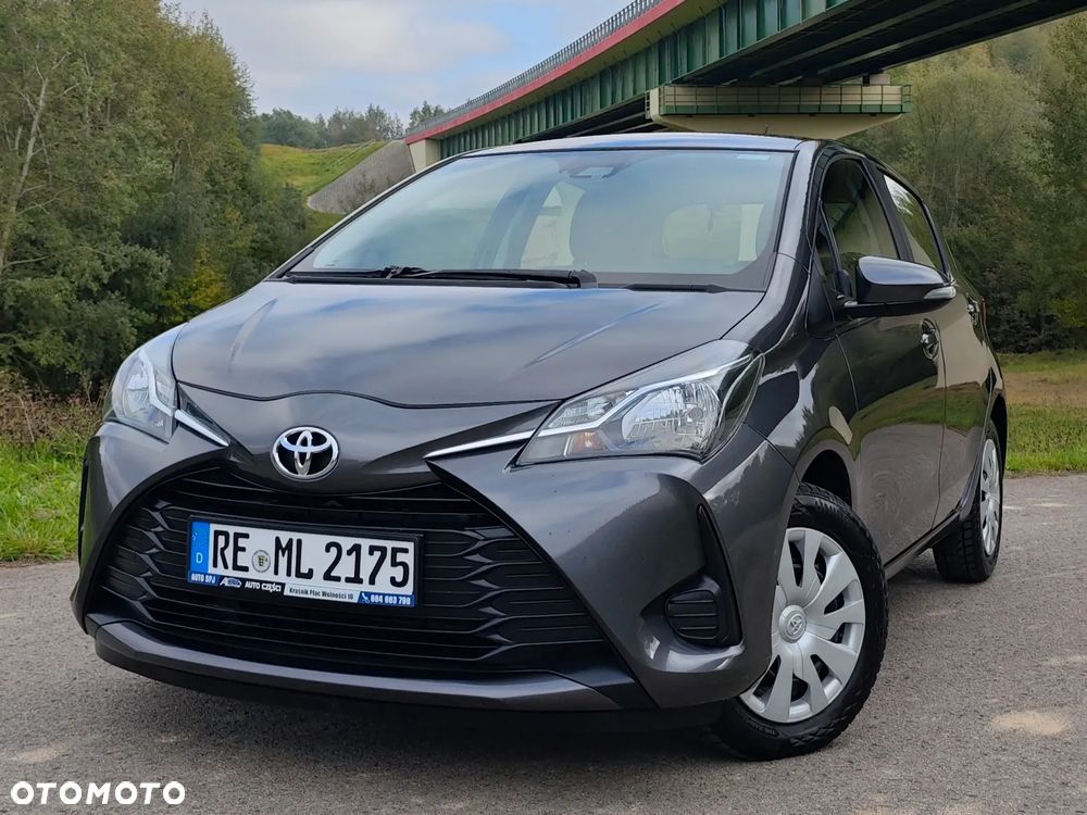 Toyota Yaris 1.5 Premium - 15