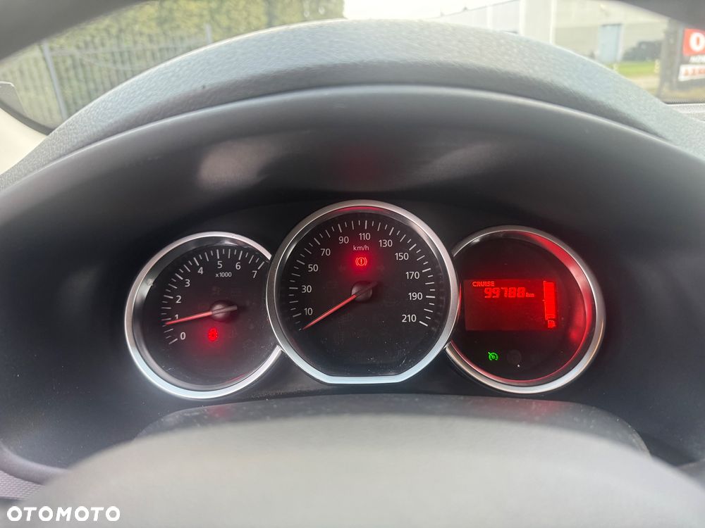 Dacia Sandero - 11