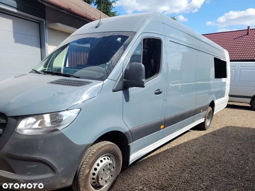 Mercedes-Benz Sprinter - 15