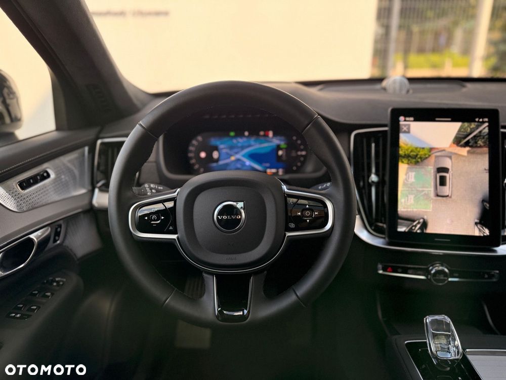 Volvo XC 90 - 18