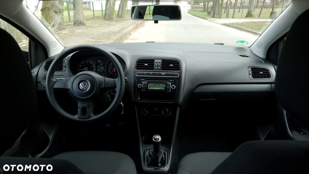 Volkswagen Polo - 11