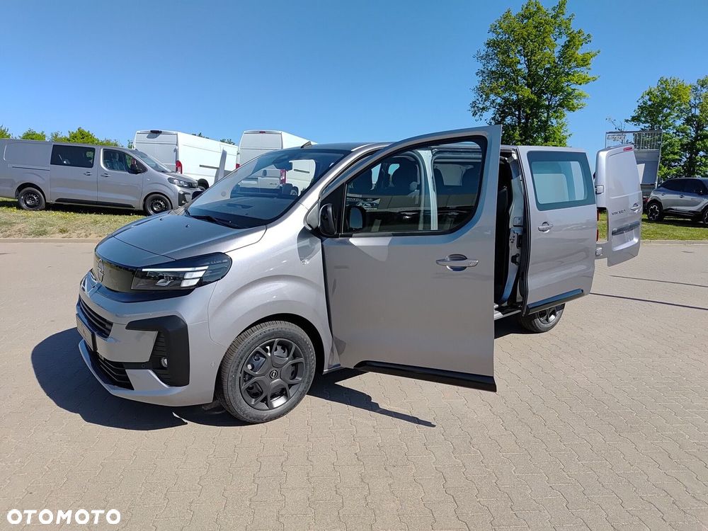 Opel Vivaro - 14