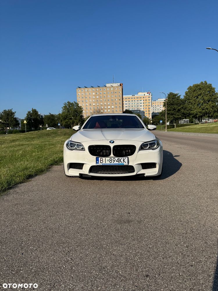BMW M5 Standard - 1