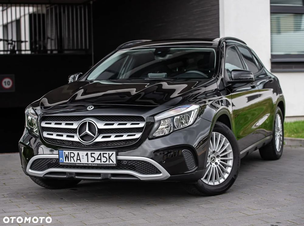 Mercedes-Benz GLA 180 - 5