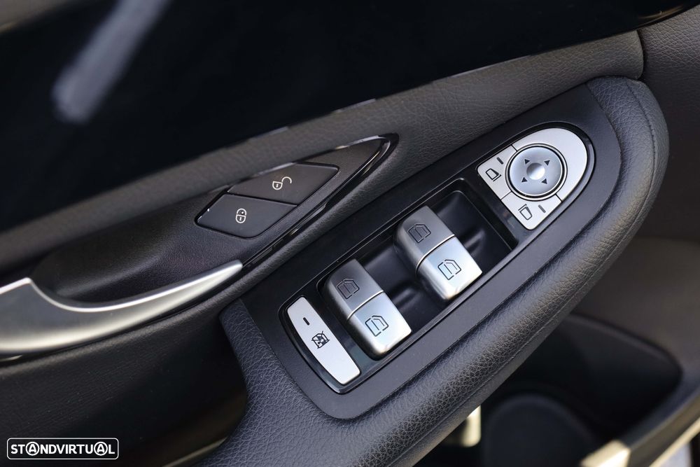 Mercedes-Benz C 180 BlueTEC Avantgarde Aut. - 16