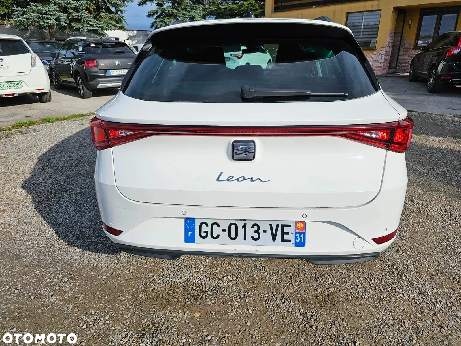 Seat Leon Sportstourer 2.0 TDI Style - 6