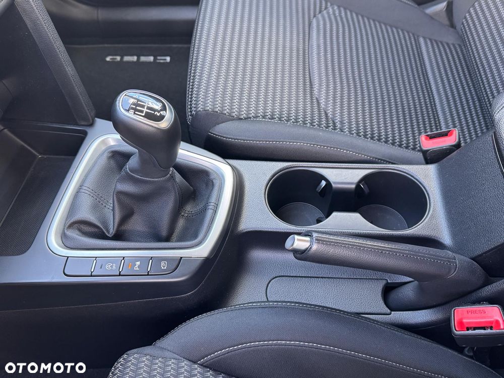 Kia Ceed 1.5 T-GDI M - 10