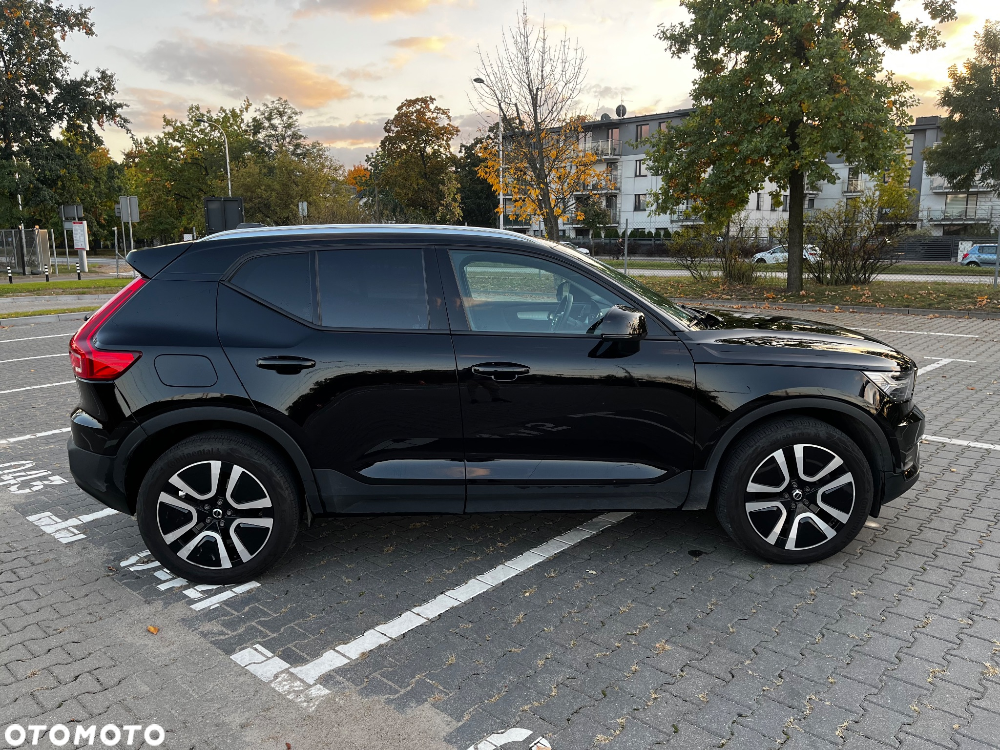 Volvo XC 40 B4 B Momentum - 6