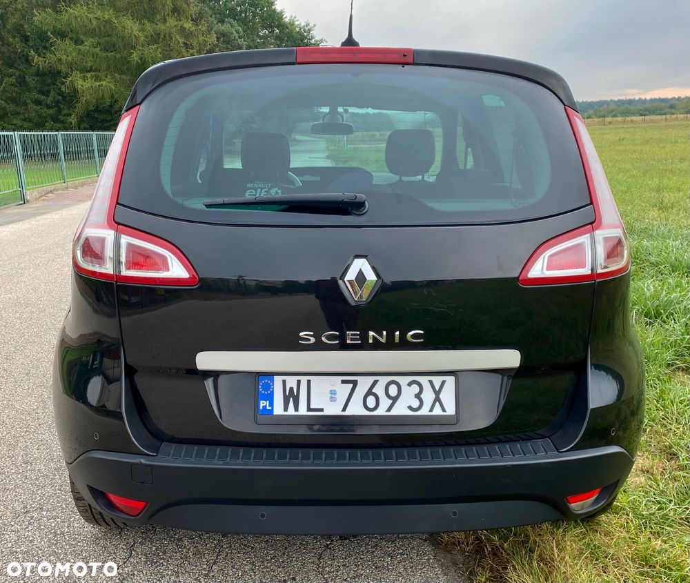 Renault Scenic 1.9 dCi Privilege - 9