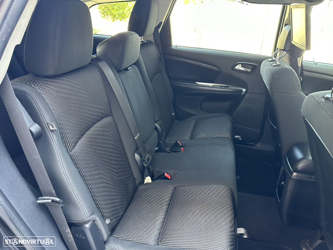 Fiat Freemont 2.0 M-Jet Urban - 15