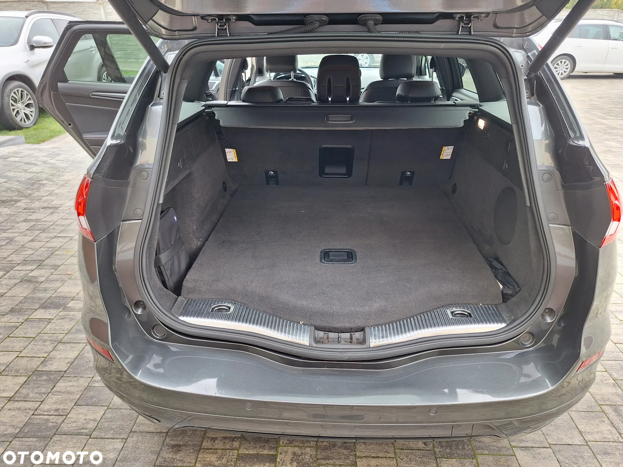 Ford Mondeo 2.0 EcoBlue ST-Line - 34