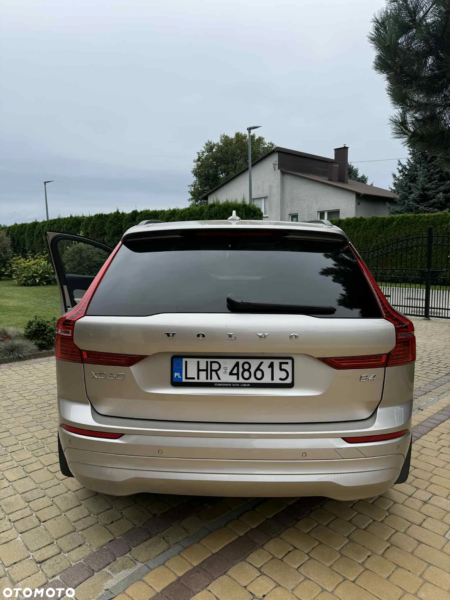 Volvo XC 60 B4 B Core - 16