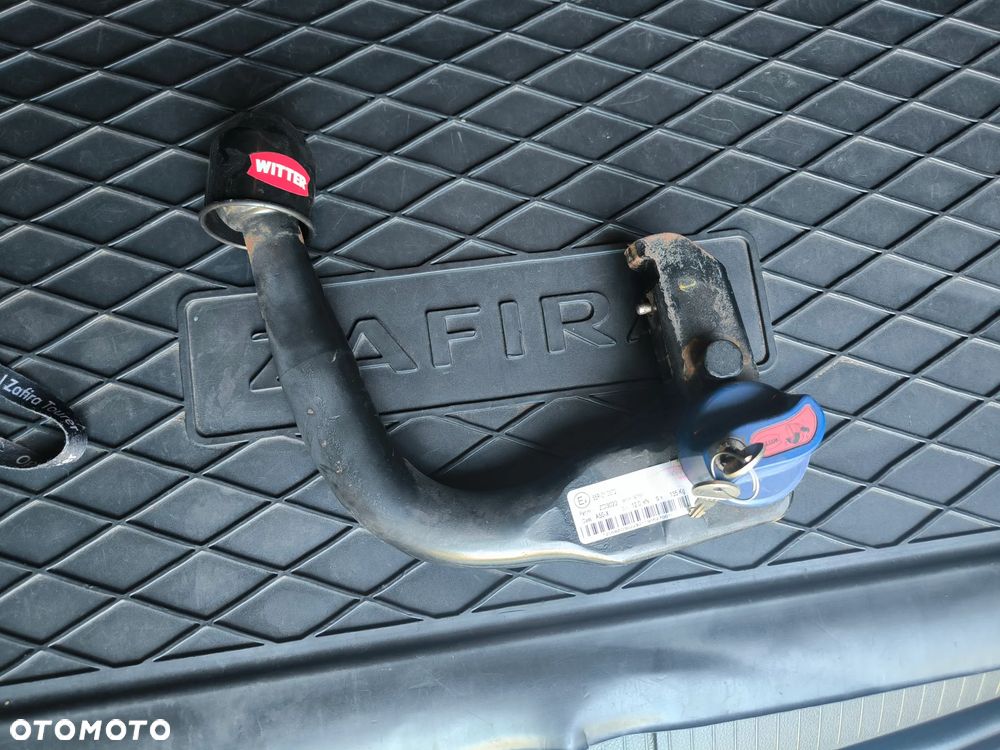 Opel Zafira 1.6 T SIDI Cosmo - 29
