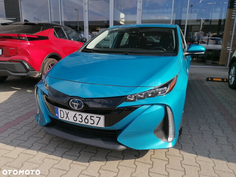 Toyota Prius Hybrid Executive - 8