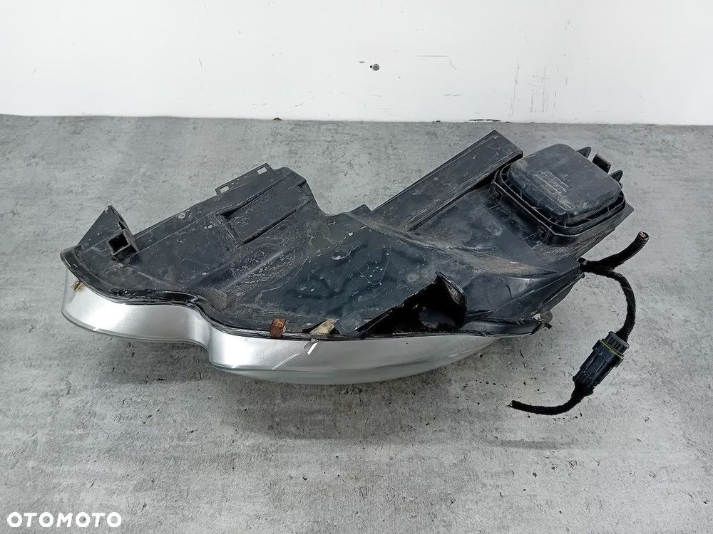 LAMPA PRZÓD PRAWA SMART FORFOUR I A4545401054 0301207222 - 2