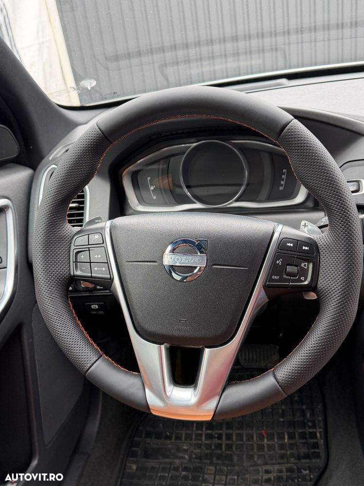 Volvo XC 60 D4 VEA Start-Stop Momentum - 18