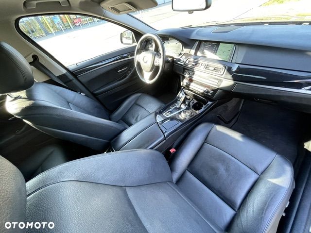 BMW Seria 5 520d Luxury Line - 20