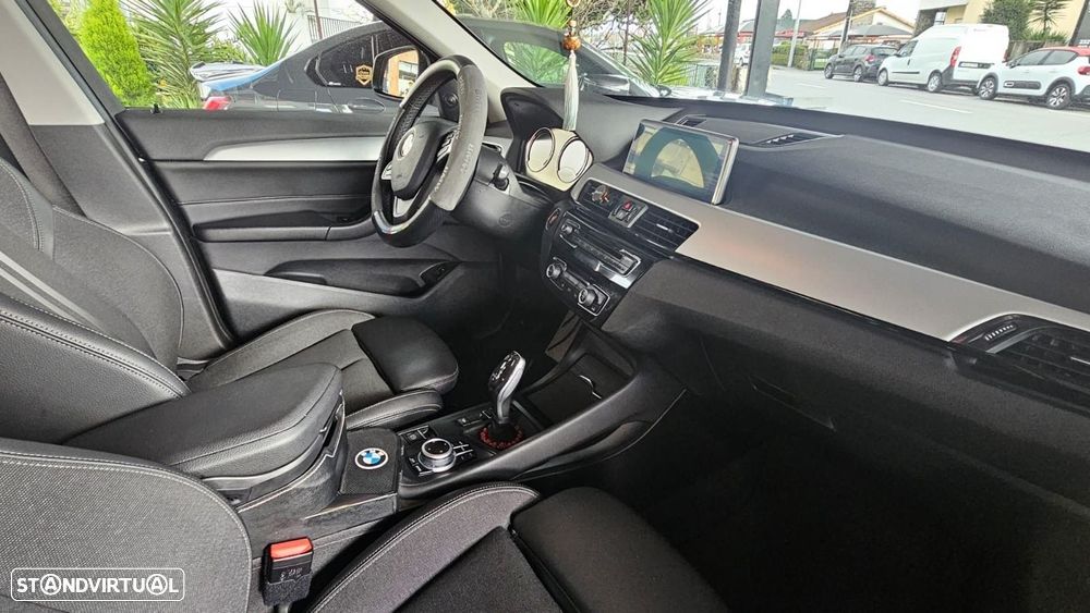 BMW X1 18 d xDrive Auto - 11