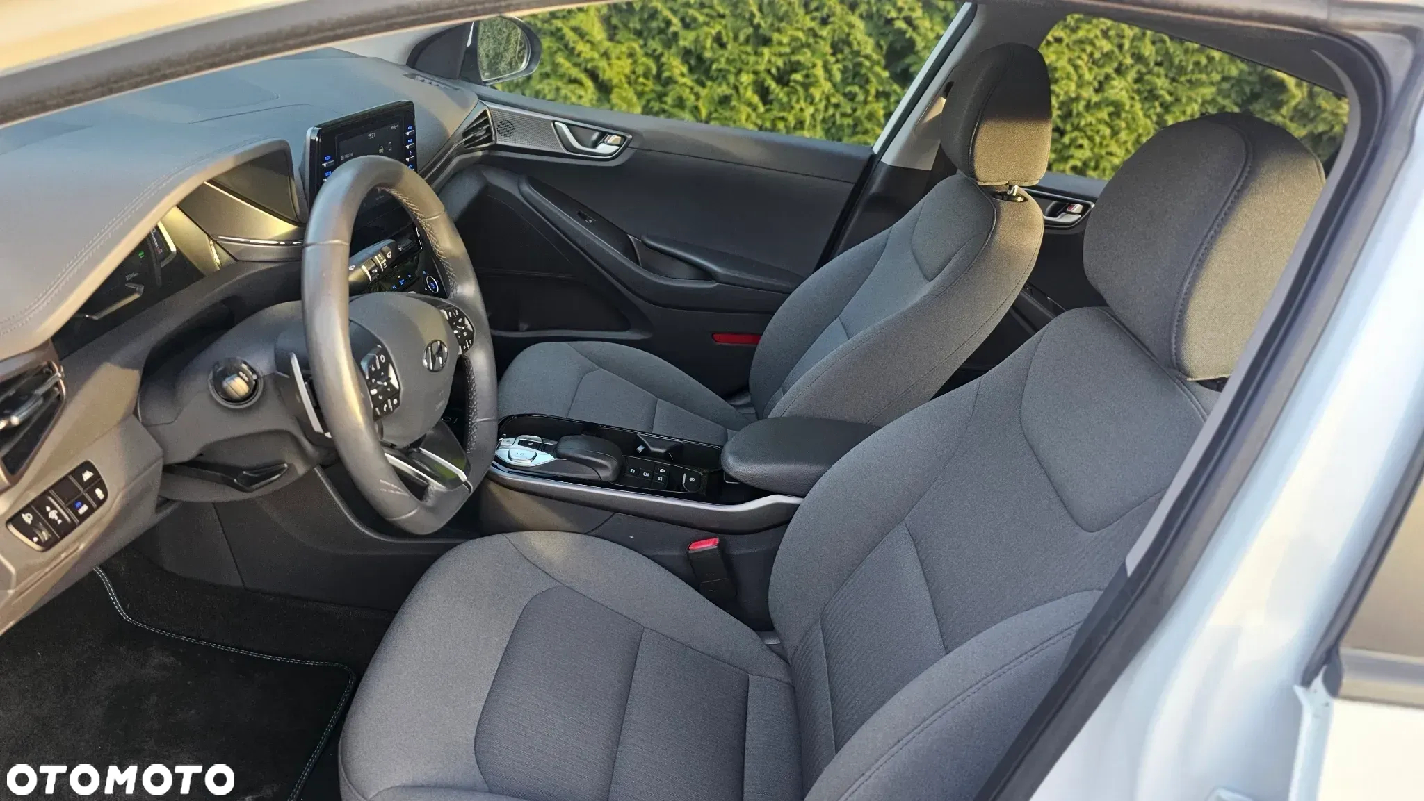 Hyundai IONIQ electric Premium - 13