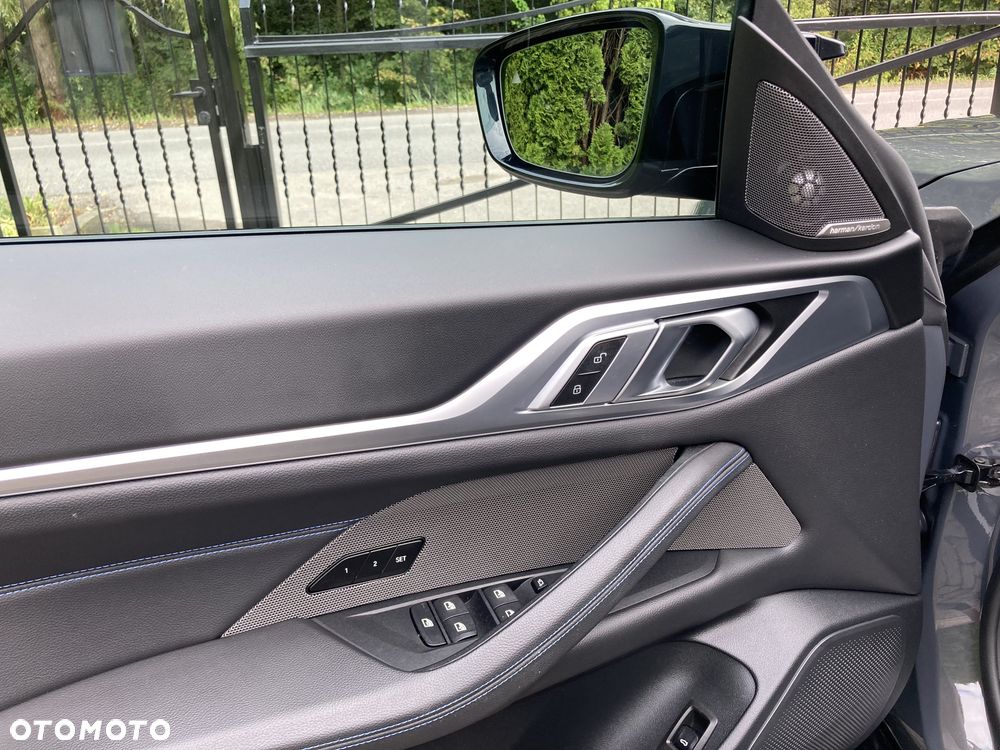 BMW i4 M50 Gran Coupe xDrive - 23