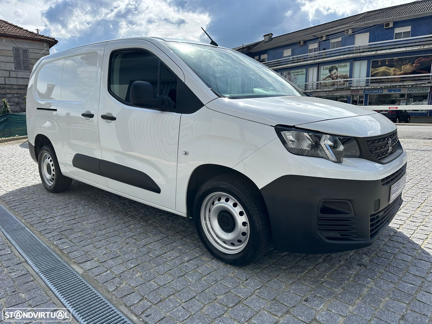 Peugeot Partner 1.5 BlueHDi Premium Longa - 6