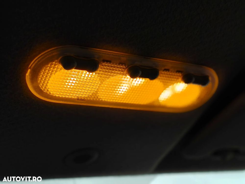 Dacia Logan MCV dCi 90 Laureate - 32