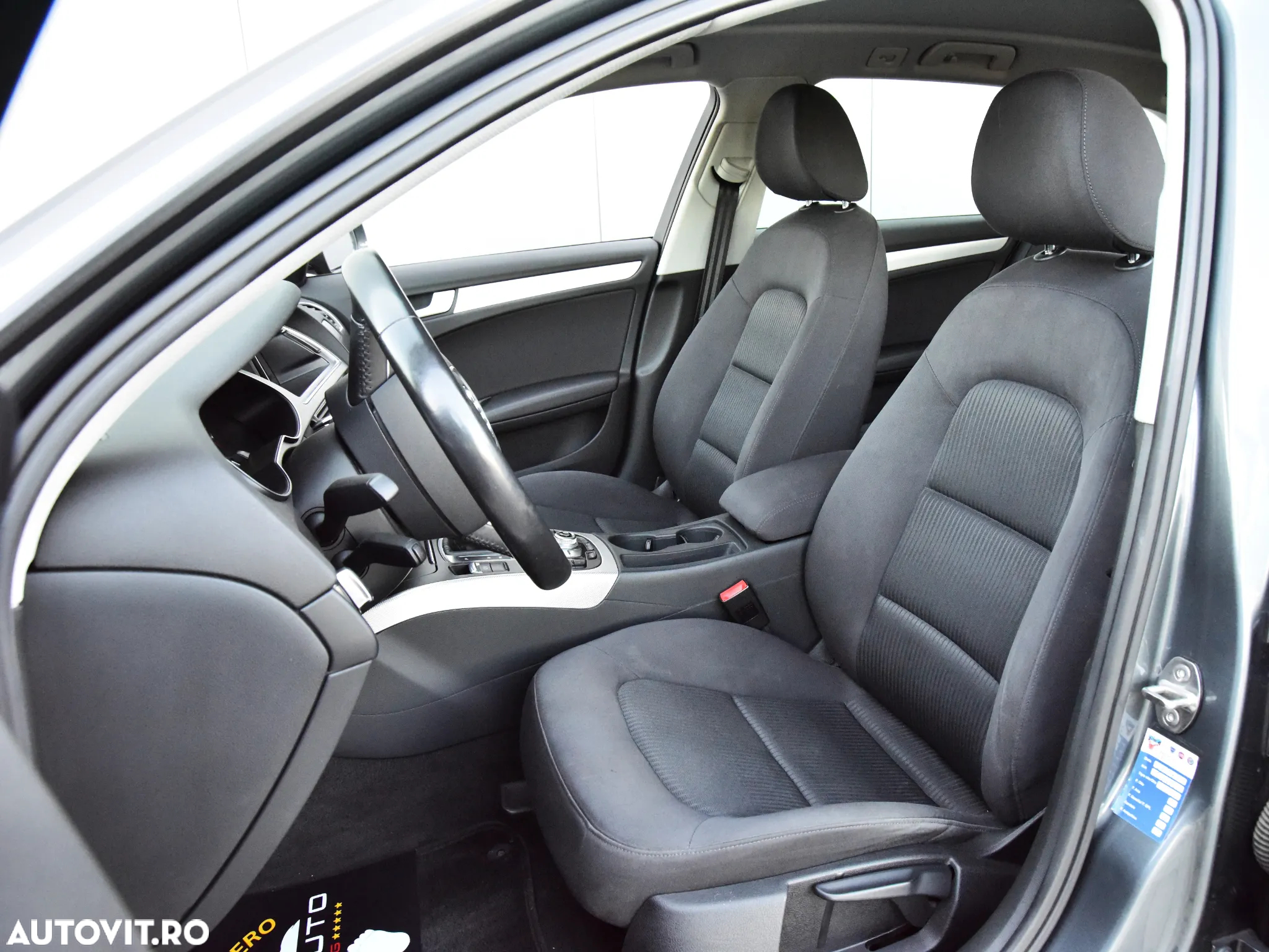 Audi A4 Avant 2.0 TDI DPF multitronic Attraction - 7