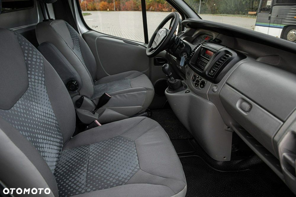 Renault Trafic - 6