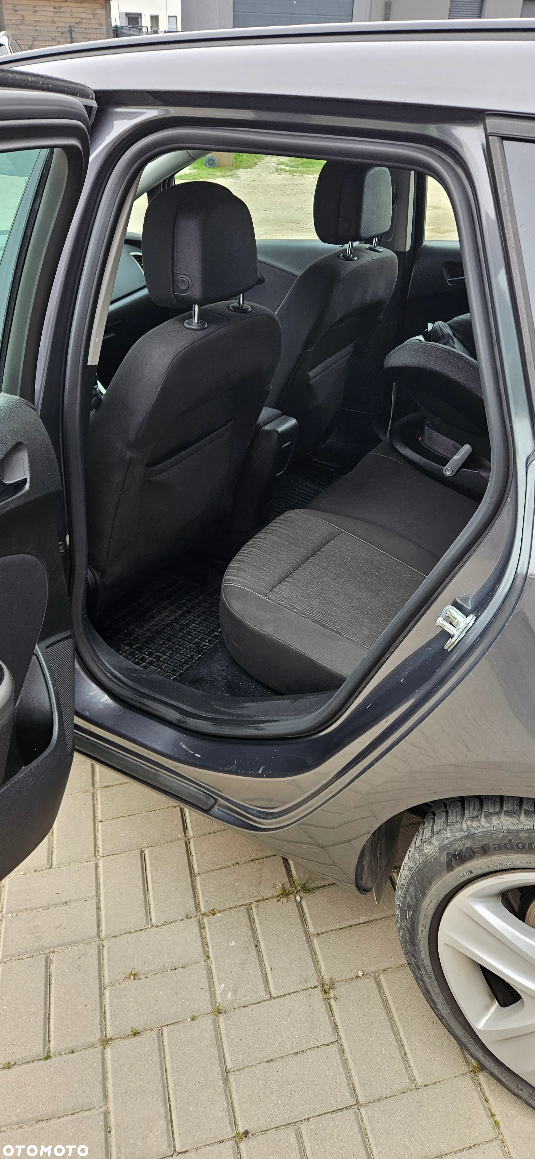 Opel Astra IV 1.6 Enjoy - 14