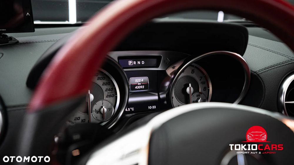 Mercedes-Benz SL - 40