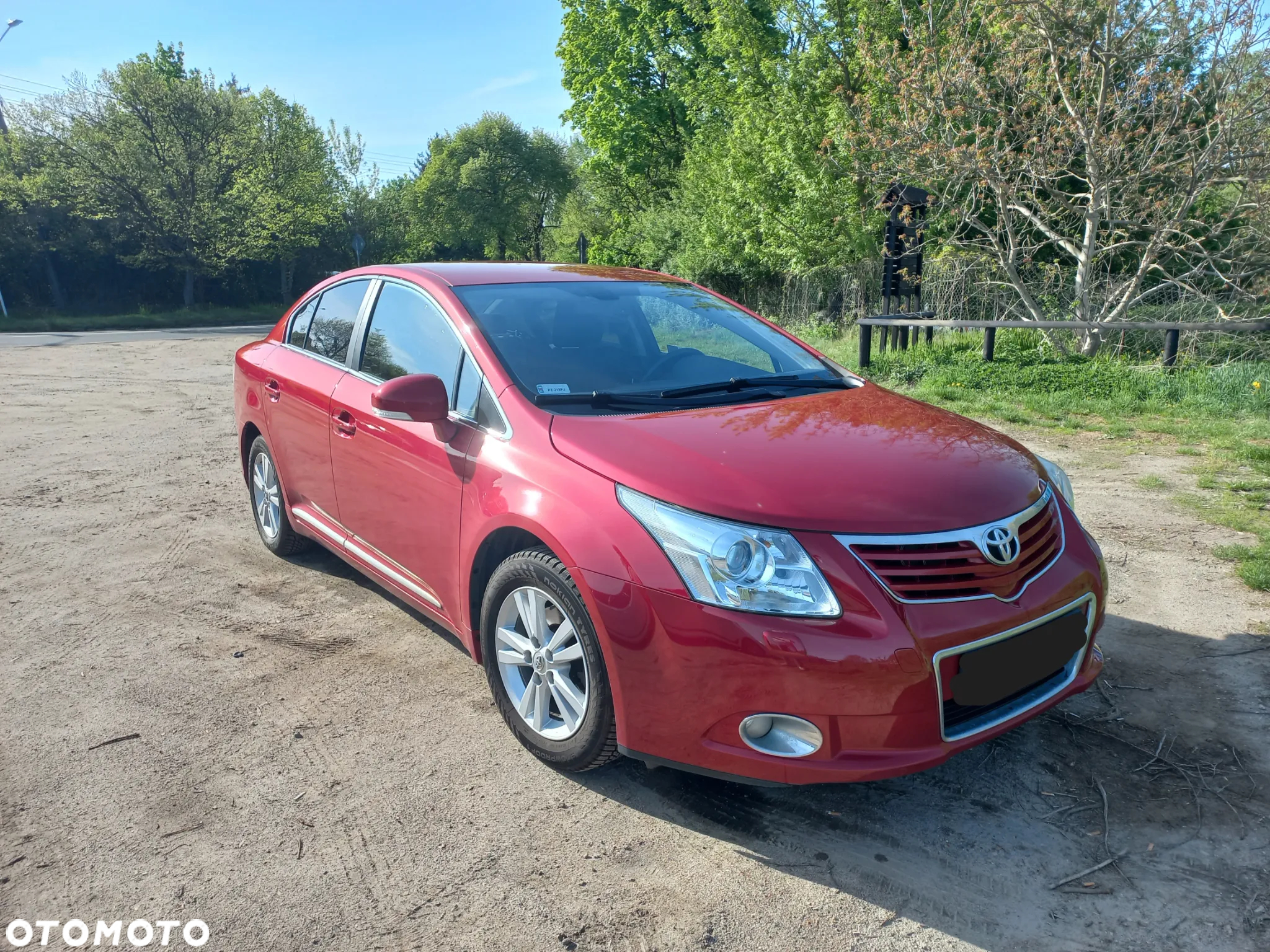 Toyota Avensis - 2