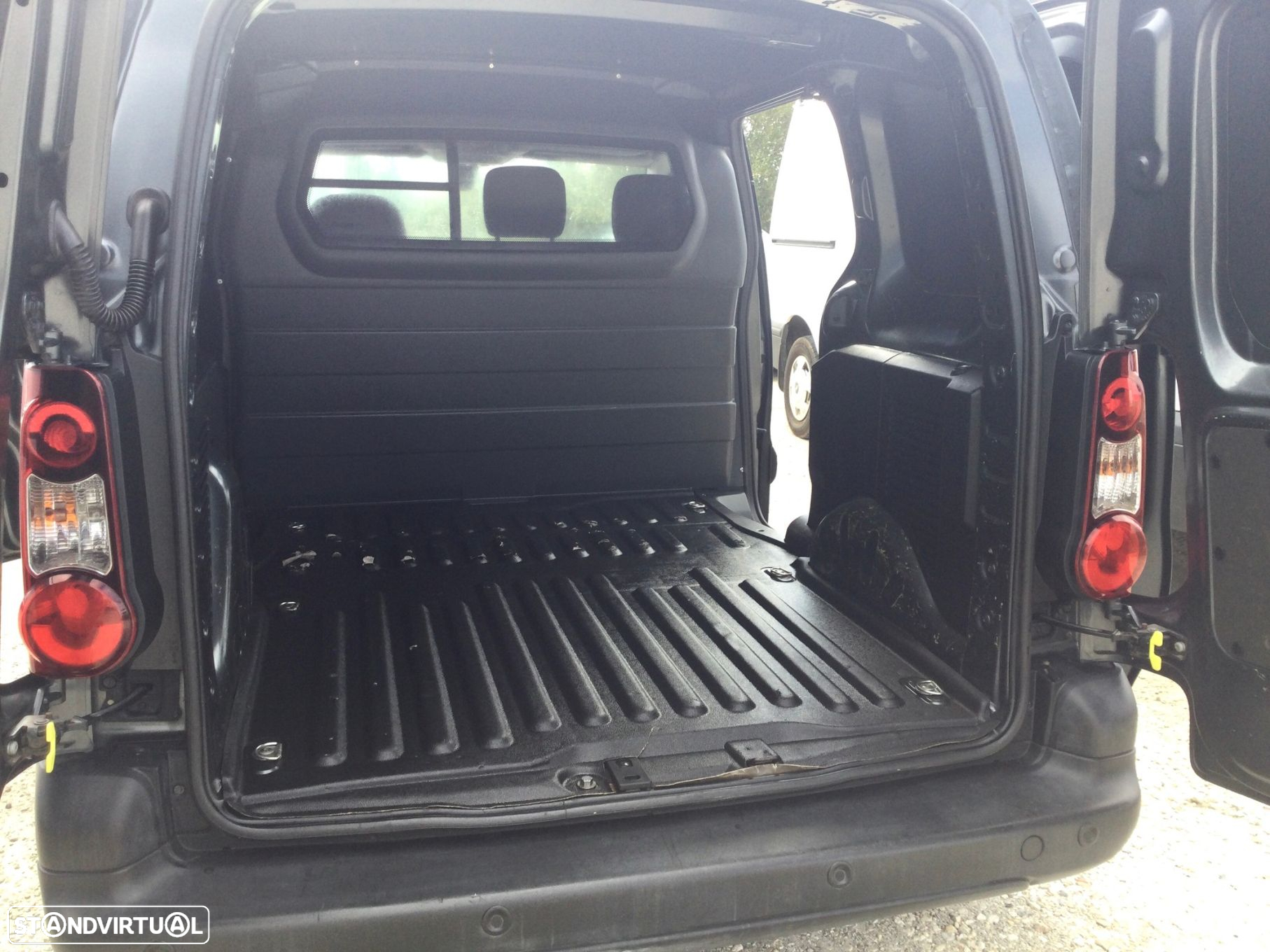 Citroën Berlingo 1.6 BlueHDi L2 3L - 4