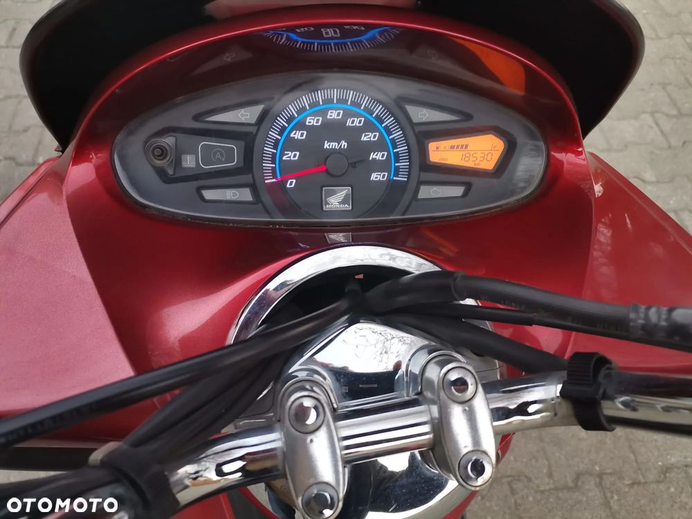 Honda PCX - 7