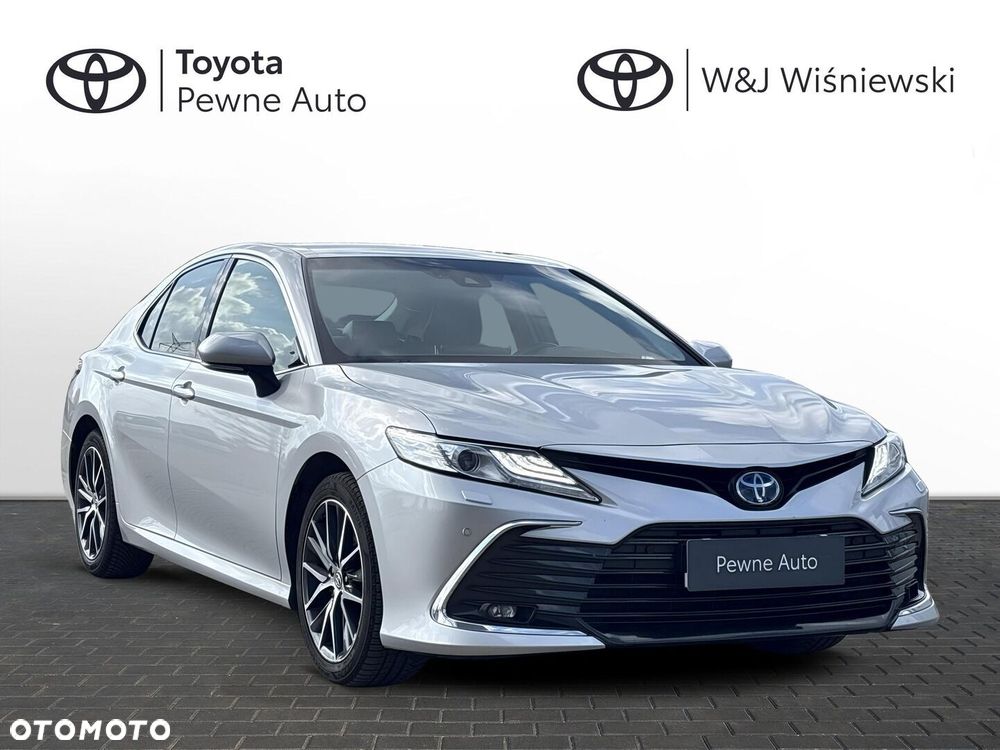 Toyota Camry 2.5 Hybrid Executive CVT - 28